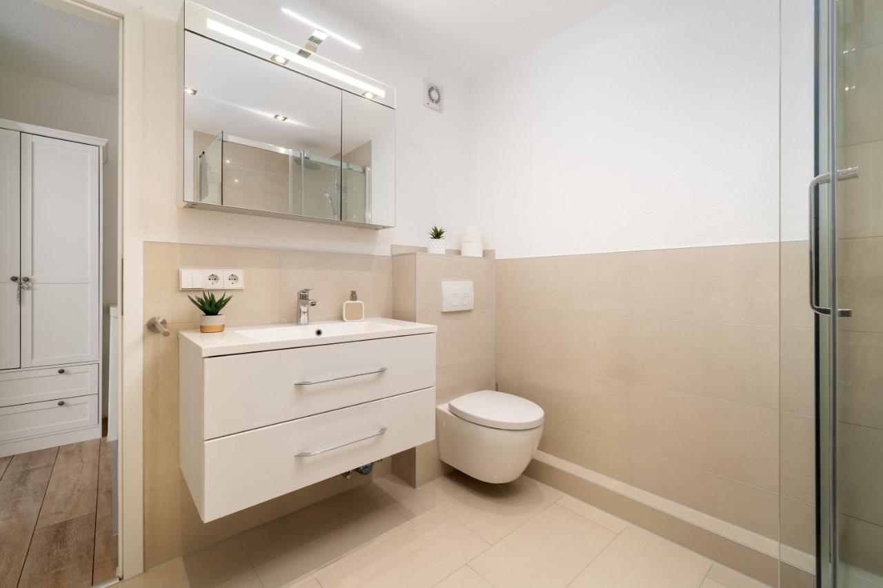 Unique Zentral Gelegene 2 Zimmer Maisonettewohnung Inkl Tiefgaragenplatz Villingen-Schwenningen Buitenkant foto